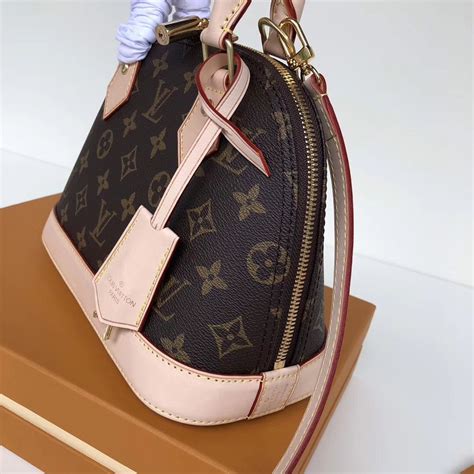 bolsa louis vuitton alma replica|louis vuitton dupe boots.